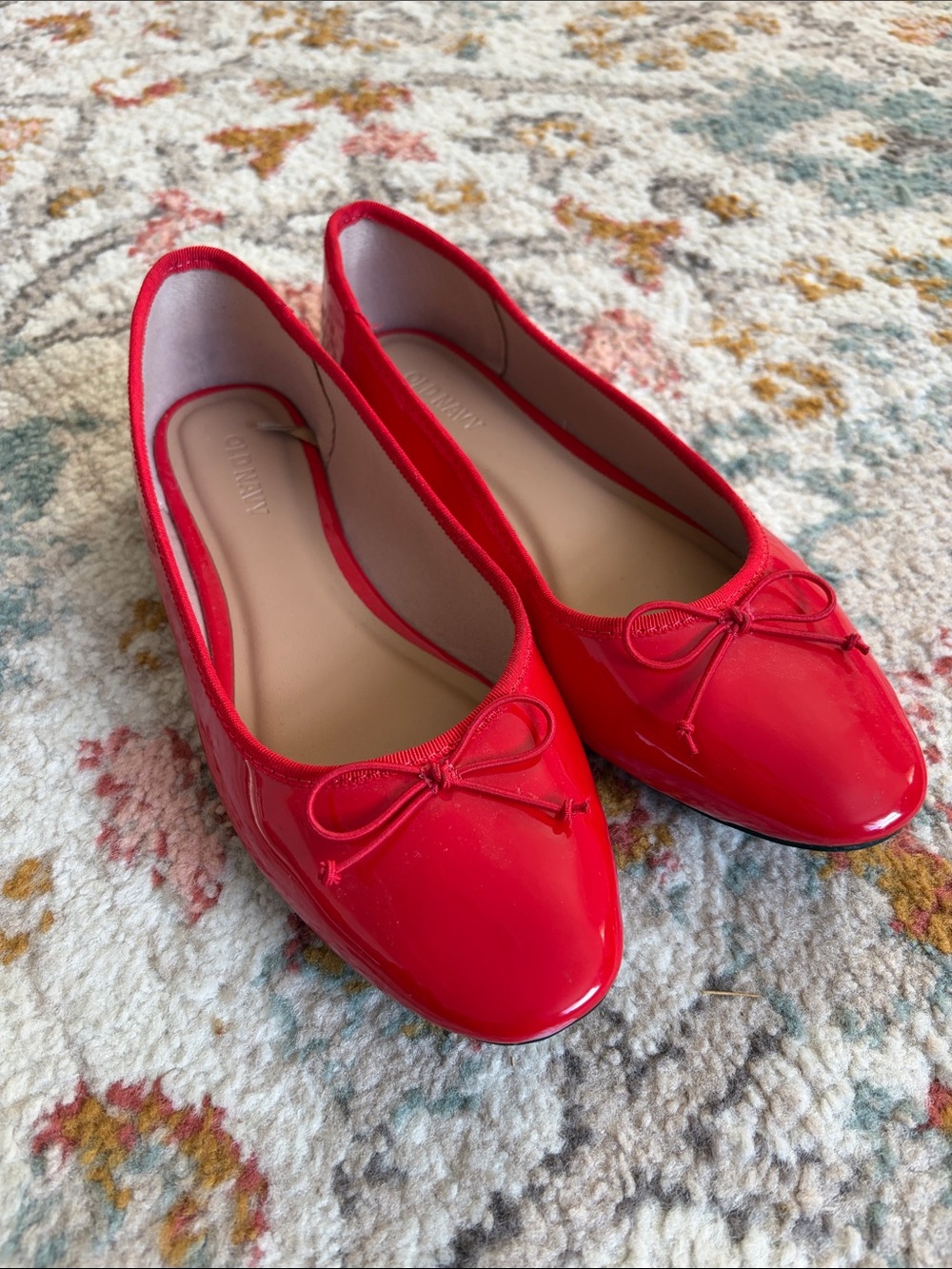 Old Navy Red Patent Bow Ballet Flats
